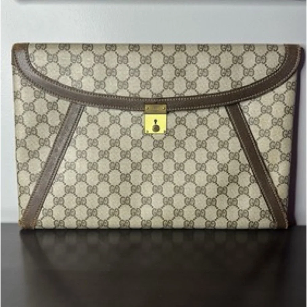 Gucci Beige and Brown Monogramclutch Bag - Picture 10 of 16